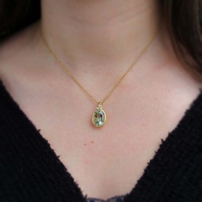 Green Amethyst Oval Necklace [18K Gold]