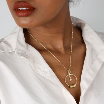 Special Ties Name Necklace with a Diamond [18K Gold Vermeil]