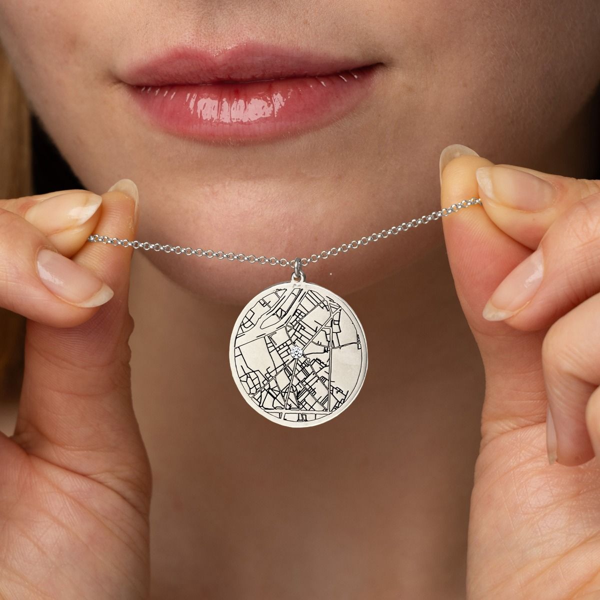 Precious Spot Engraved Map Necklace [14 Karat White Gold]