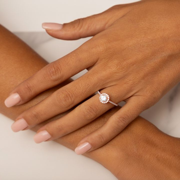 Luna Diamond Halo Engagement Ring - Round Brilliant [14 Karat Rose Gold]