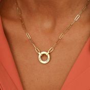 Helena Circle Link Chain Name Necklace with a Diamond [14 Karat Gold]