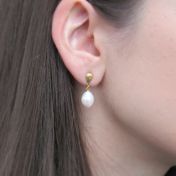 Eternal Love Pearl Earrings [18K Gold]