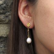 Pearl Dangle Earrings [18K Gold]