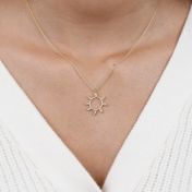 Center of My Universe Necklace [18K Gold]