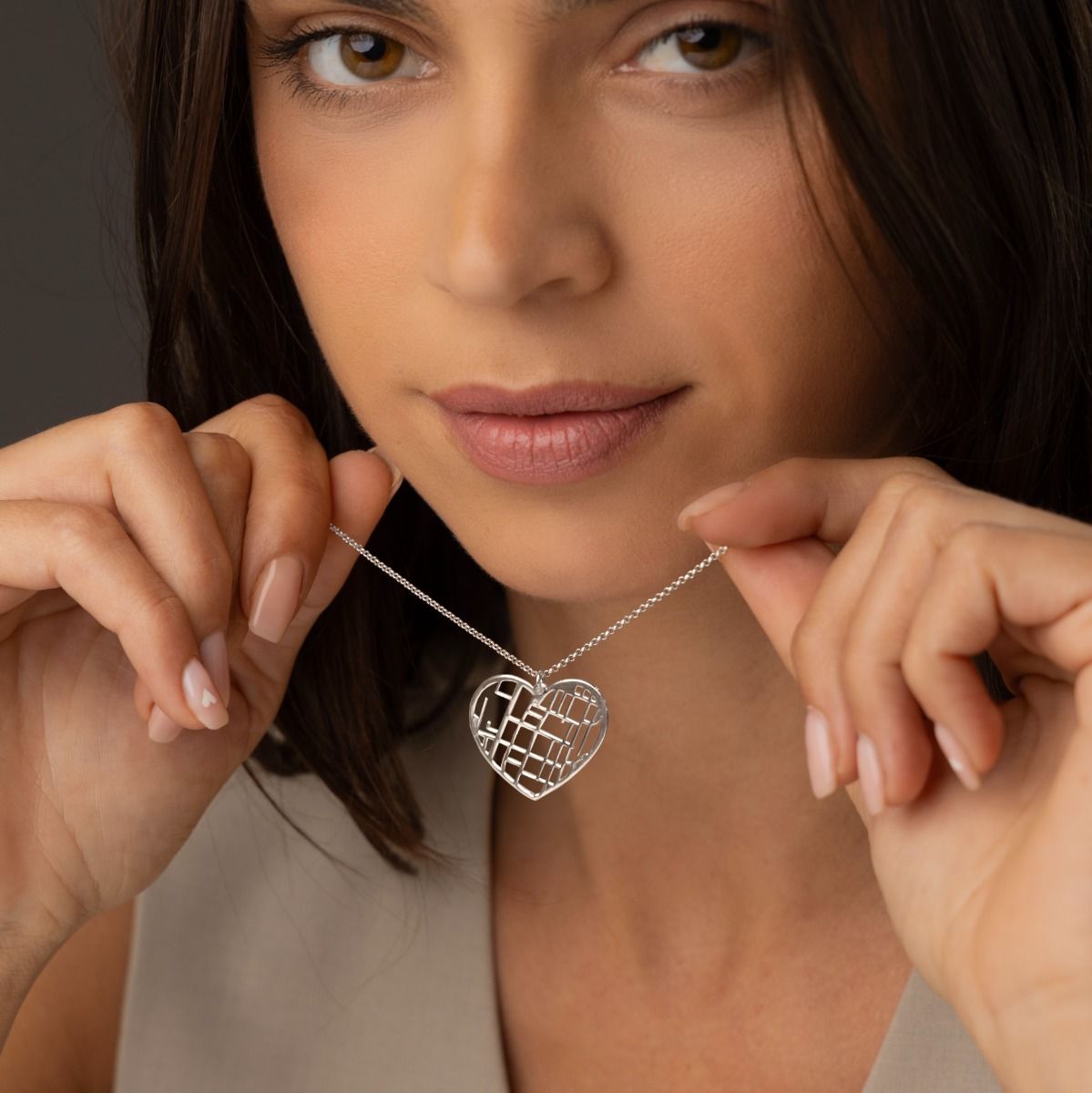 Ties of Heart Map Necklace [14 Karat White Gold]