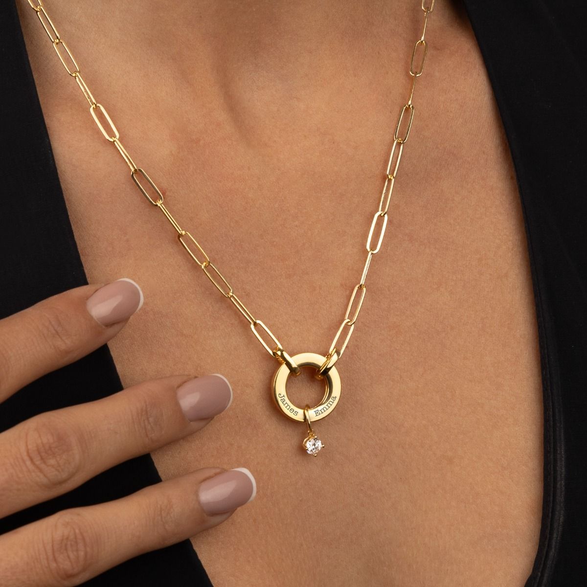 Helena Circle Link Chain Name Necklace with 0.3ct Diamond [18K Gold Vermeil]