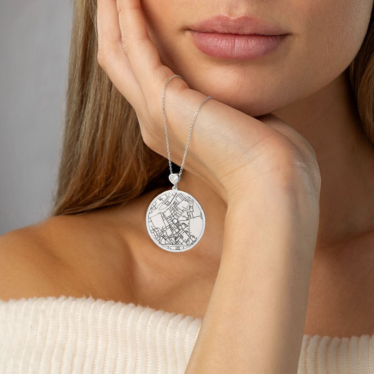 Talisa Map Engraved Necklace with Heart Diamond [14 Karat White Gold]
