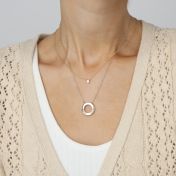Family Circle Delicate Chain Name Necklace [14 Karat Gold]
