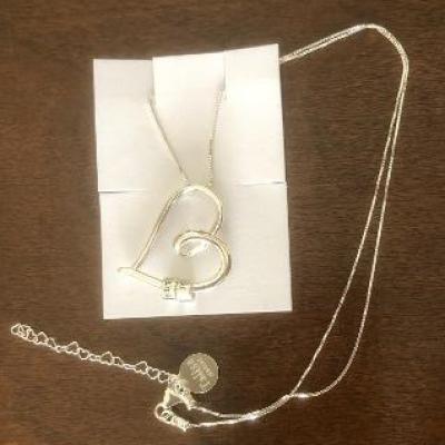 Ties of the Heart Name Necklace with a Diamond [18K Gold Vermeil]