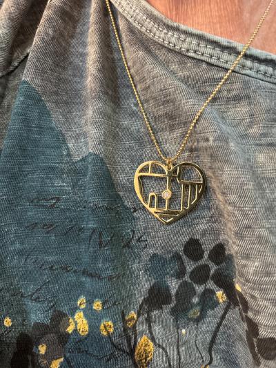 Ties of Heart Map Necklace [18K Gold Vermeil]